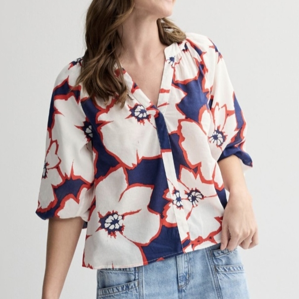 Sonoma Women's Floral Top - White and Blue Size PXXL NWT
